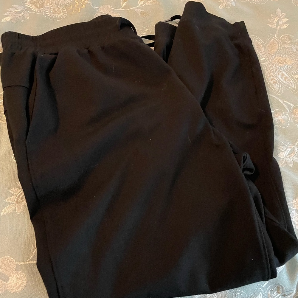 WESTBOUND LARGE Classic Black Joggers